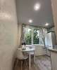 Сдам 2-комнатную квартиру, пр-т Славы 10к1, 44.8 м²