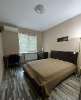 Сдам 3-комнатную квартиру, Юнтоловский пр-т 47к4, 77 м²